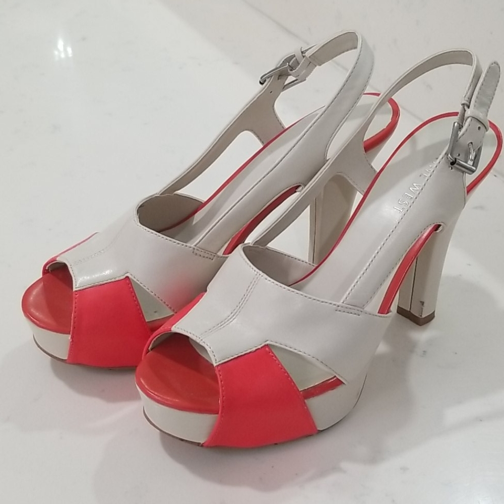 Platform sandals EUC
